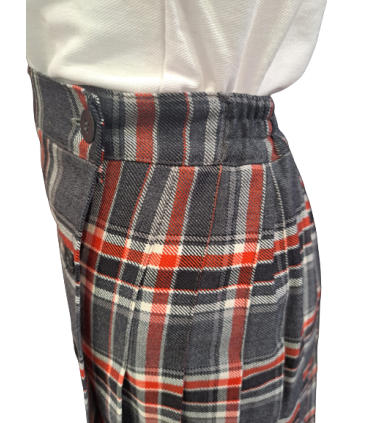 FALDA O PETO UNIFORME