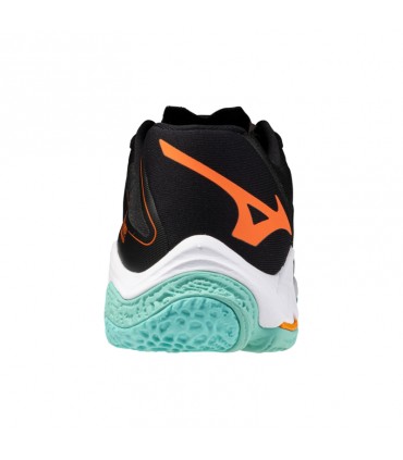 MIZUNO WAVE LIGHTNING Z8