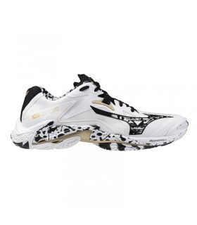 MIZUNO WAVE LIGHTNING Z8